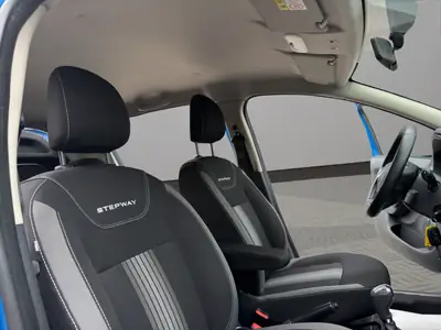 Dacia Sandero TCe 90 Stepway — Petit budget, grand équipement et boîte auto — Miniature 21