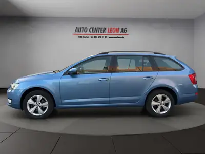 Skoda Octavia Combi 1.6 TDI Elegance 4x4 — Polyvalence tout-terrain, moteur économe — arrière
