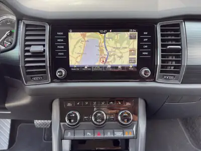 Skoda Kodiaq 1.4 TSI 4x4 — 7 places, panoramique, sans accident — Miniature 15