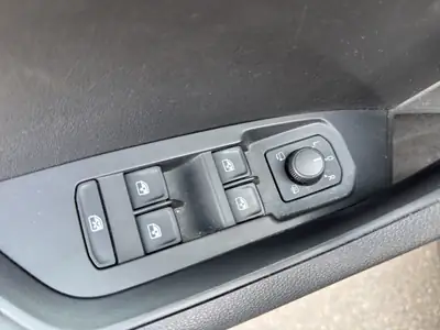 Skoda Kodiaq 1.4 TSI 4x4 — 7 places, panoramique, sans accident — Miniature 25