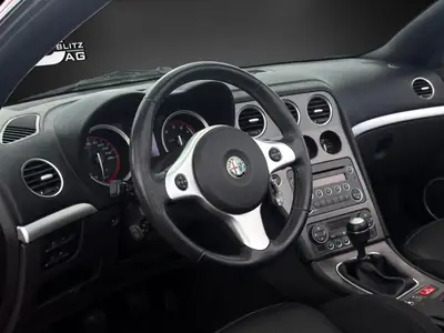Alfa Romeo Spider 2.2 JTS 185 ch — Cabriolet sportif rouge, entretien frais — tableau de bord