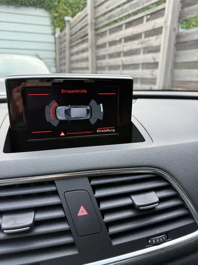 Audi Q3 2.0 TDI — SUV compact robuste, service Audi récent, garantie 12 mois — Miniature 16