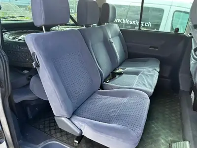 VW T4 Caravelle 2.5 TDI — Monospace polyvalent, 8 places, moteur fiable — Miniatur 9