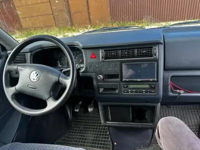 VW T4 Caravelle 2.5 TDI — Monospace polyvalent, 8 places, moteur fiable — Miniatur 7