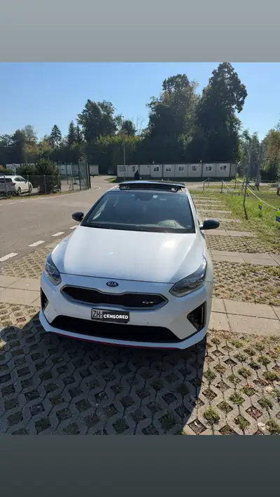 Kia Ceed 1.6 T-GDi GT — Berline sportive, 76 500 km seulement — côté