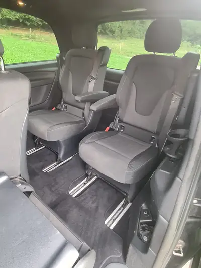 Mercedes-Benz V 250 d 4MATIC Compact — 7 places, sans accident, chauffage intégré — dashboard