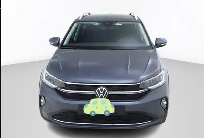 VW Taigo 1.0 TSI Style DSG — Petit SUV urbain, faible kilométrage, automatique — côté