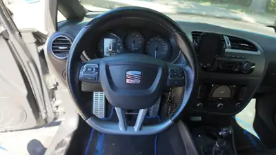 SEAT Leon 2.0 TSI Cupra R — Sportive performante, 116'000 km, sans sinistre — Seitenansicht