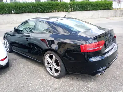 Audi A5 2.0 TFSI Quattro S-Tronic — Coupé sportif performant, sans accident — vista esterna