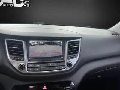 Hyundai Tucson 1.6 GDI 2016 — SUV compact fiable, frais révisé et contrôle technique OK — Miniature 9