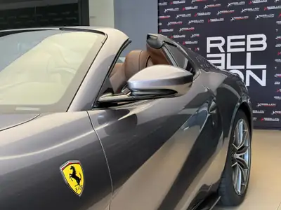 Ferrari 812 GTS — Cabriolet V12 796 ch, Kilométrage minimal, Package carbone complet — Miniatur 8