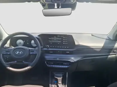 Hyundai i20 Vertex DCT — Citadine premium avec technologie turbo et transmission automatique — Miniature 11