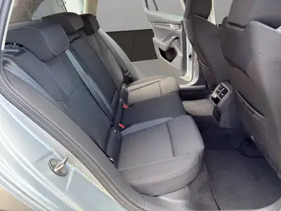 Skoda Octavia Combi 2.0 TDI DSG — Monospace familial économe, 137'000 km — Miniature 15