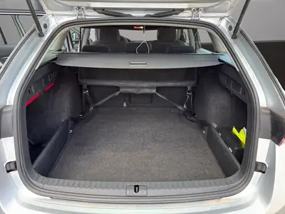 Skoda Octavia Combi 2.0 TDI DSG — Monospace familial économe, 137'000 km — Miniature 16