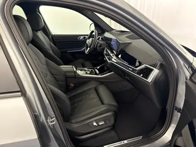 BMW X5 xDrive 40d M Sport Pro — SUV premium diesel hybride, 6500 km seulement — Miniature 9