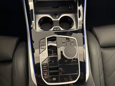 BMW X5 xDrive 40d M Sport Pro — SUV premium diesel hybride, 6500 km seulement — Miniature 14