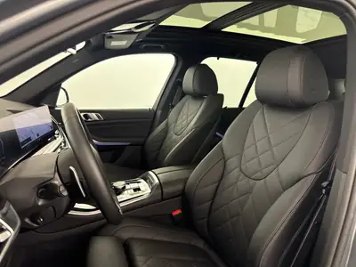 BMW X5 xDrive 40d M Sport Pro — SUV premium diesel hybride, 6500 km seulement — Miniature 15