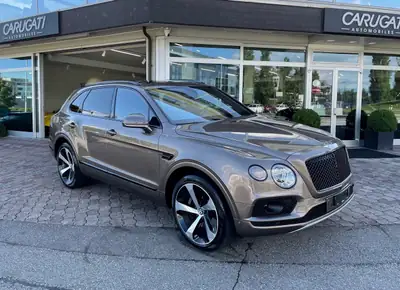 Bentley Bentayga V8 — SUV de luxe 549 ch, sans sinistre, livraison Suisse — vue extérieure