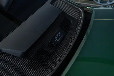 Porsche 911 Carrera GT3 Touring 2026 — Légende manuelle en Oak Green Metallic, 1200 km — Miniature 8
