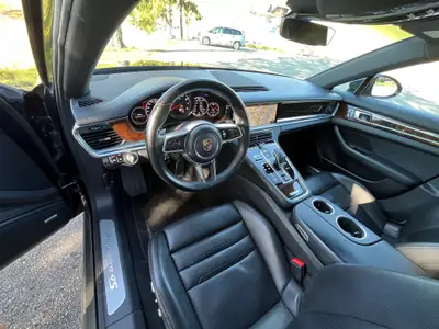 Porsche Panamera 2.9 V6 4S — Berline sportive 440 ch, sans accident, garantie approuvée — détail