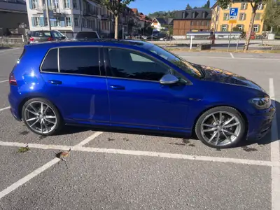 VW Golf 2.0 TSI R 4Motion — Sportive intégrale, 301 ch et faible kilométrage — Seitenansicht