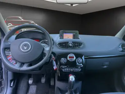 Renault Clio Grandtour 1.2 Turbo Night&Day — Break compact économique, 111 000 km, sans sinistre — Miniature 10