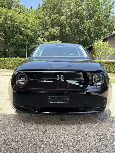 Honda e Advance 2023 — Citadine électrique compacte, 18 000 km seulement — côté