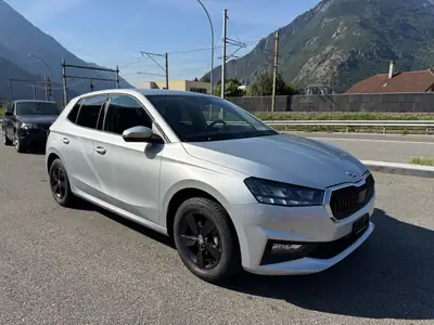 Skoda Fabia 1.0 TSI Ambition — Citadine polyvalente, 15 000 km seulement — tableau de bord