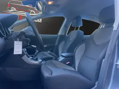 Peugeot 308 1.6 VTi Sport — Compacte fiable, entretien à jour, sans sinistre — Miniatura 9