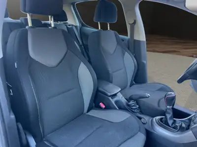 Peugeot 308 1.6 VTi Sport — Compacte fiable, entretien à jour, sans sinistre — Miniatura 13