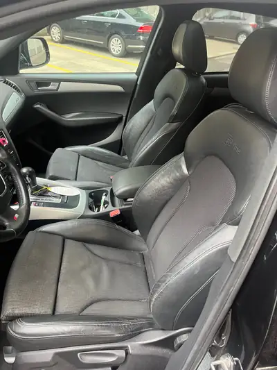 Audi Q5 2.0 TFSI quattro — SUV premium 211 ch, sans sinistre, 135 000 km — intérieur
