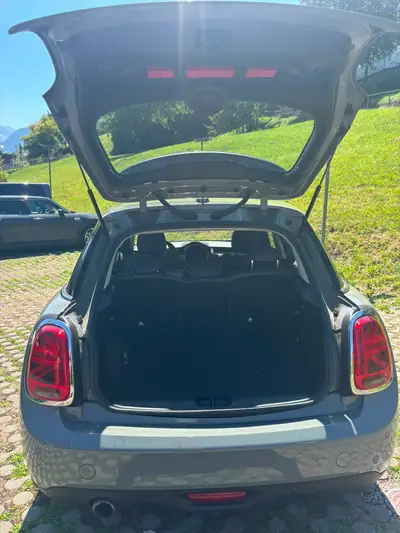 MINI Cooper 2018 — Citadine maligne, 155'000 km, motorisation efficace — interni
