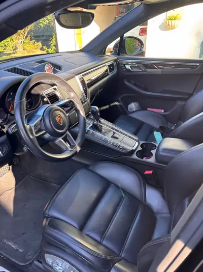 Porsche Macan 3.0 V6 GTS — SUV sportif affirmé, 79'000 km seulement — Innenraum