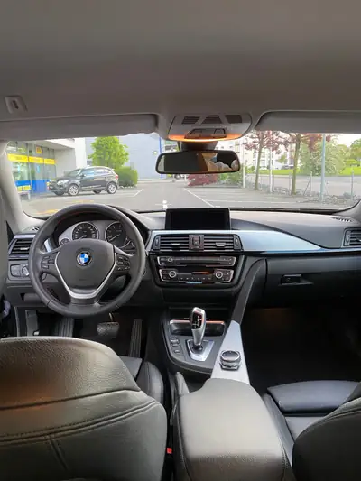 BMW 420d xDrive Coupé — Diesel performant, contrôle intégral et économie assurée — cruscotto