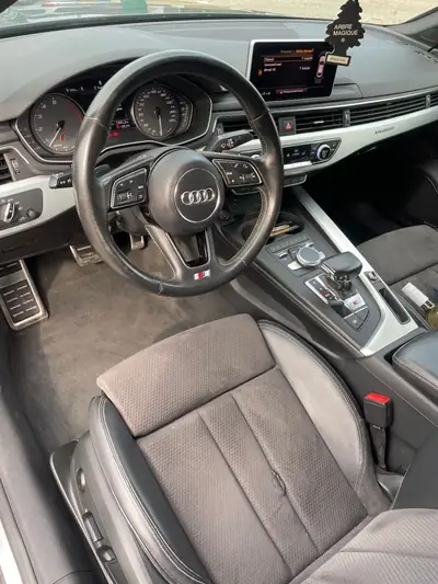 Audi S5 3.0 V6 TFSI Quattro — Berline sportive 353 ch, 62 000 km seulement — vista posteriore
