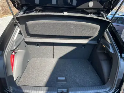 Skoda Fabia 1.0 TSI Selection DSG — Citadine dynamique, 8'760 km seulement — détail