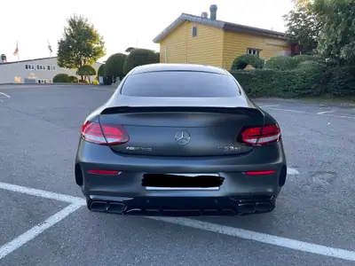 Mercedes-Benz C 63 S AMG — Coupé haute performance, 510 ch et finition Magno exclusive — Innenraum