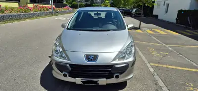 Peugeot 307 1.6 16V — Berline fiable, entretien complet, sans sinistre — vue extérieure