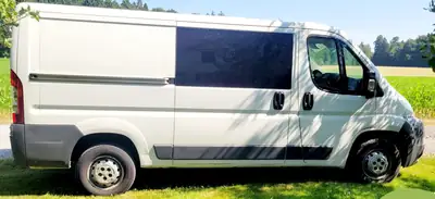 Peugeot Boxer L2 H1 — Utilitaire diesel fiable, entretien complet, premier propriétaire — Seitenansicht