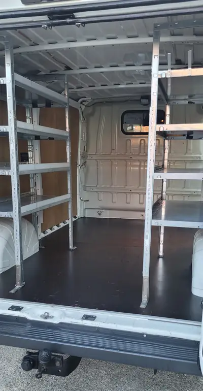Peugeot Boxer L2 H1 — Utilitaire diesel fiable, entretien complet, premier propriétaire — Detail