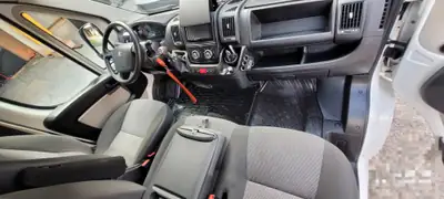 Peugeot Boxer L2 H1 — Utilitaire diesel fiable, entretien complet, premier propriétaire — Miniatur 9