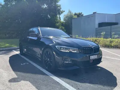 BMW 330d xDrive Touring 2020 — Diesel performant, 95'000 km, transmission intégrale — side view