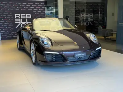 Porsche 911 Carrera 4S Cabrio PDK — Roadster légendaire, très rare, une seule main — Heckansicht