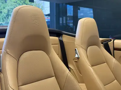 Porsche 911 Carrera 4S Cabrio PDK — Roadster légendaire, très rare, une seule main — Miniatur 15