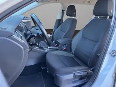Skoda Octavia Combi 2.0 TDI — Break robuste, sans accident, 183 600 km — Miniature 9