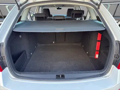 Skoda Octavia Combi 2.0 TDI — Break robuste, sans accident, 183 600 km — Miniature 19
