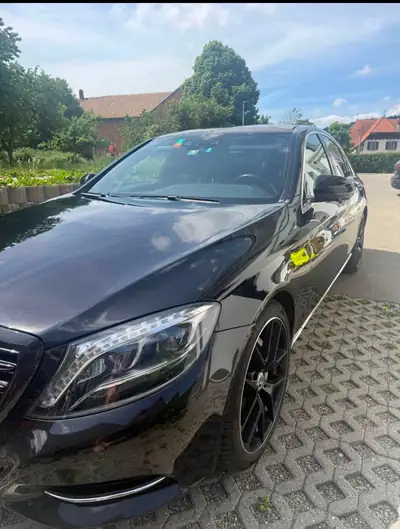 Mercedes-Benz S 350 V6 CDI BlueTec 4matic — Berline de prestige, motorisation efficace — side view