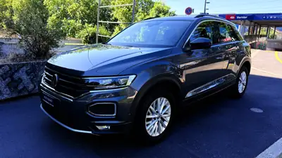 VW T-Roc 1.5 TSI EVO Advance DSG — SUV compact dynamique, 50'000 km seulement — arrière
