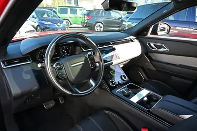 Range Rover Velar R-Dynamic D 300 — Diesel premium, 95 000 km, toit panoramique — Miniature 12