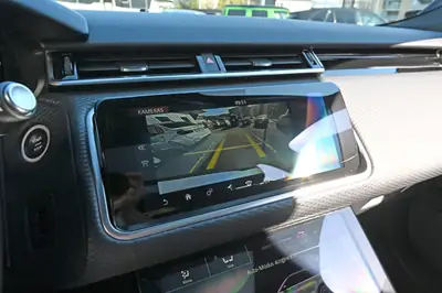 Range Rover Velar R-Dynamic D 300 — Diesel premium, 95 000 km, toit panoramique — Miniature 14